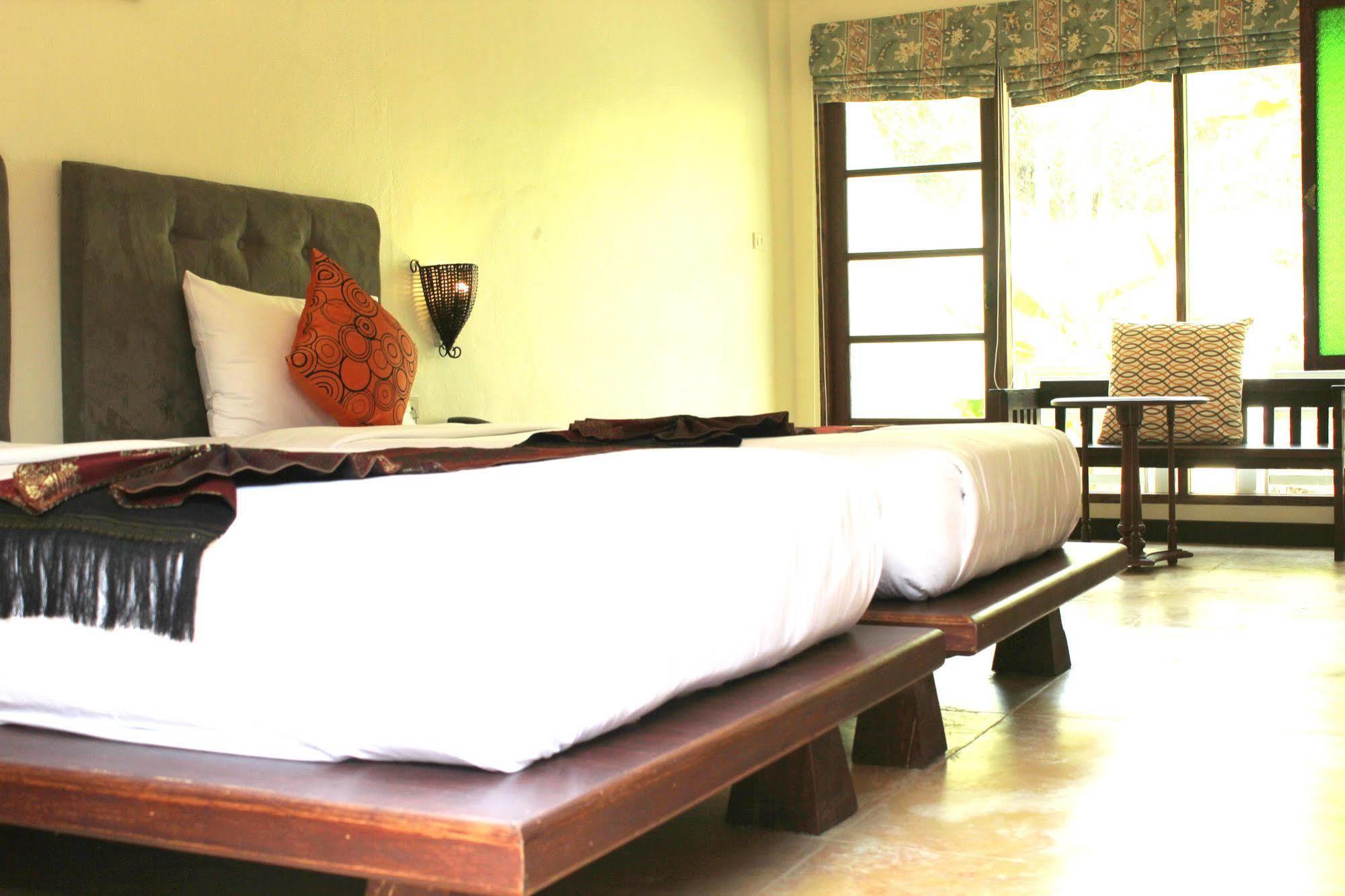 Baan Panwa Resort&Spa Екстер'єр фото
