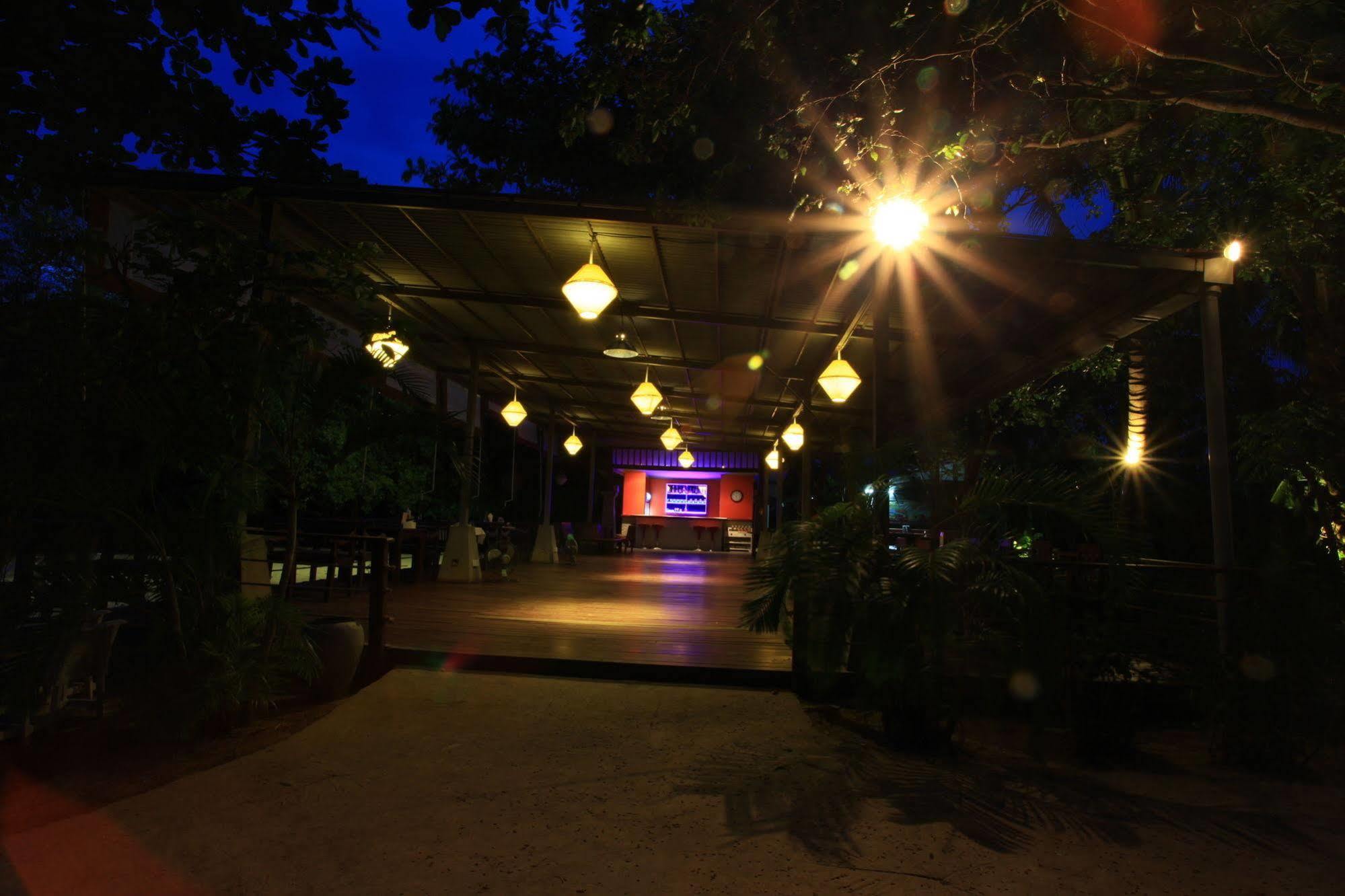 Baan Panwa Resort&Spa Екстер'єр фото