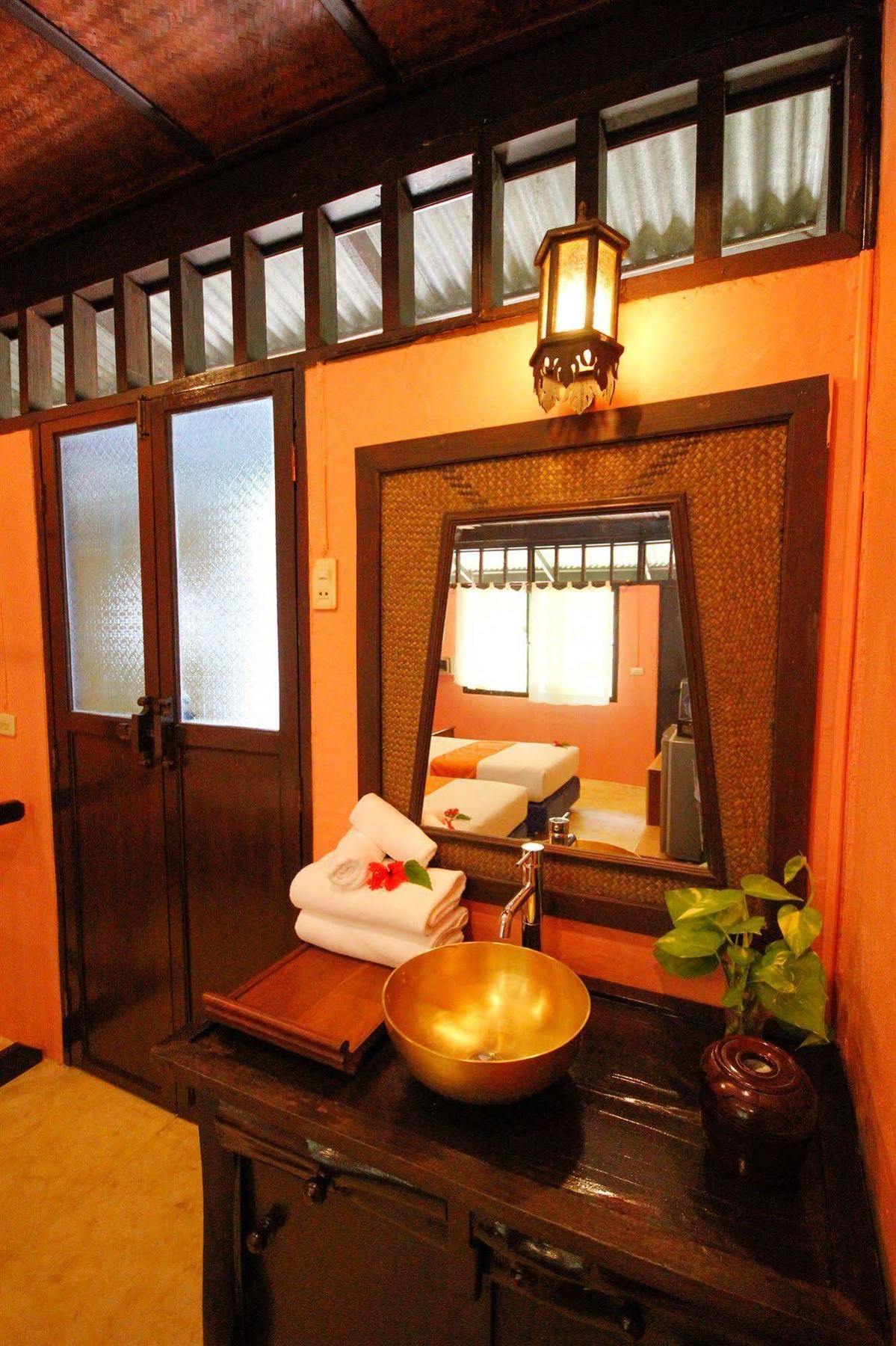 Baan Panwa Resort&Spa Екстер'єр фото